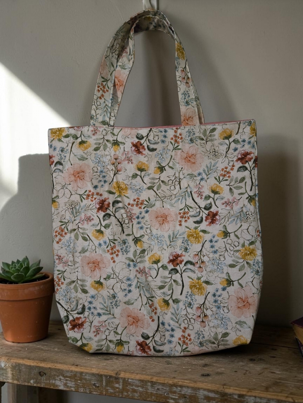 Handmade Floral Tote Bag | Vintage-Inspired Everyday Bag